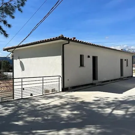Neuf-ghisonaccia Centre, A 5min De La Appartement *