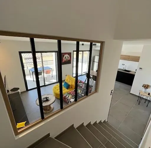 Neuf-ghisonaccia Centre, A 5min De La Appartement *
